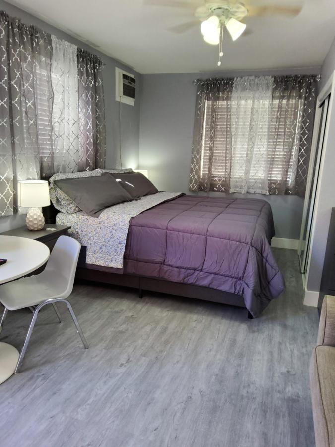 טאמפה Habitacion Privada Cerca De Todo מראה חיצוני תמונה