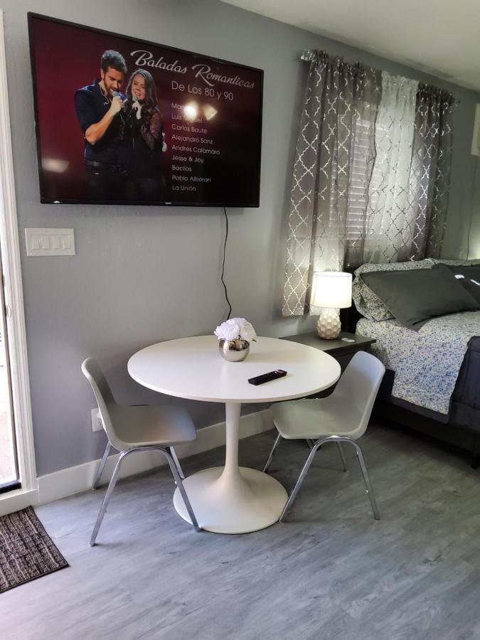טאמפה Habitacion Privada Cerca De Todo מראה חיצוני תמונה
